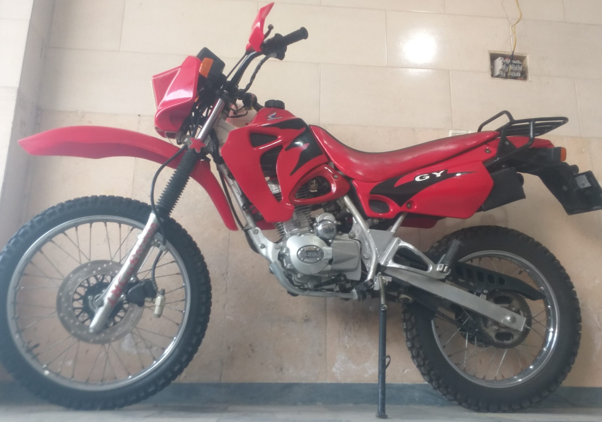 موتورسیکلت تریل پرواز ۲۰۰ فابریک مدل ۸۵ Parvaz Trail - تصویر 3